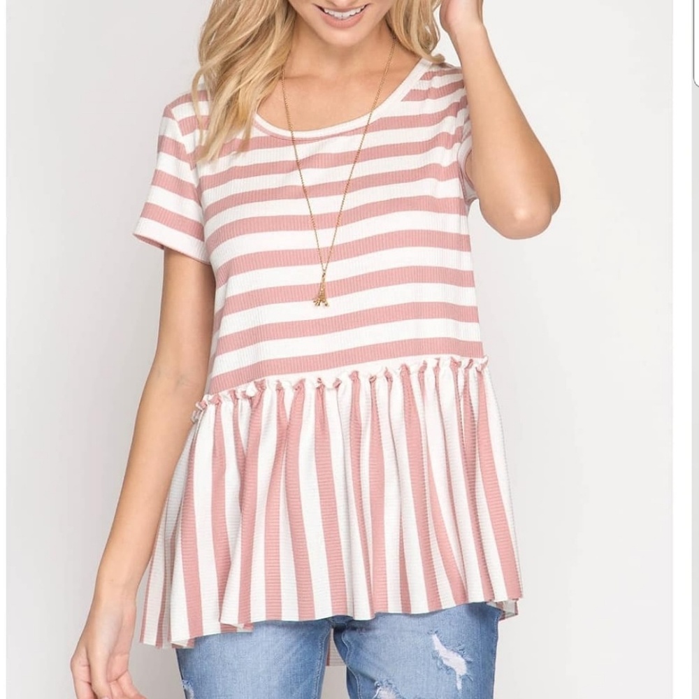 Pink stripe pendulum top